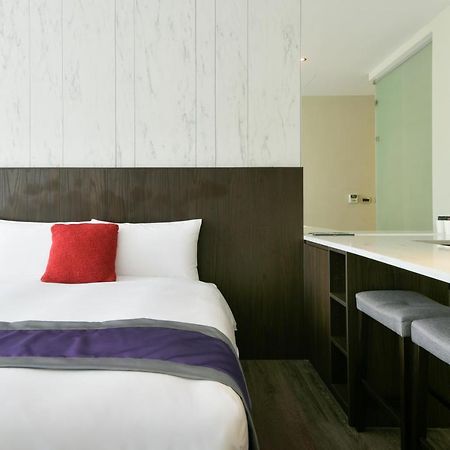 Hotel Hesper Hsr Тайчжун Экстерьер фото