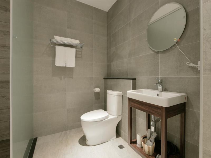 Hotel Hesper Hsr Тайчжун Экстерьер фото