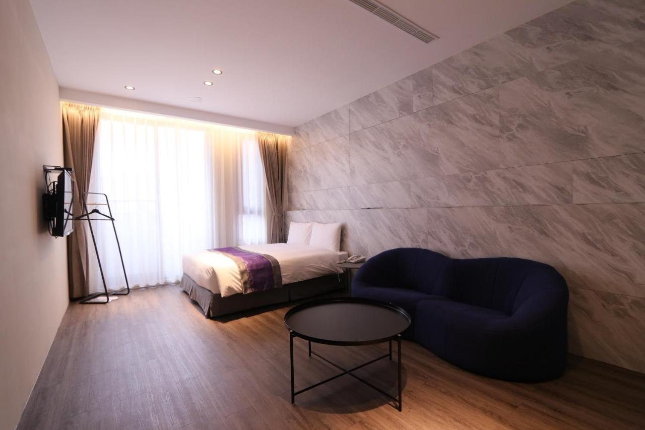 Hotel Hesper Hsr Тайчжун Экстерьер фото
