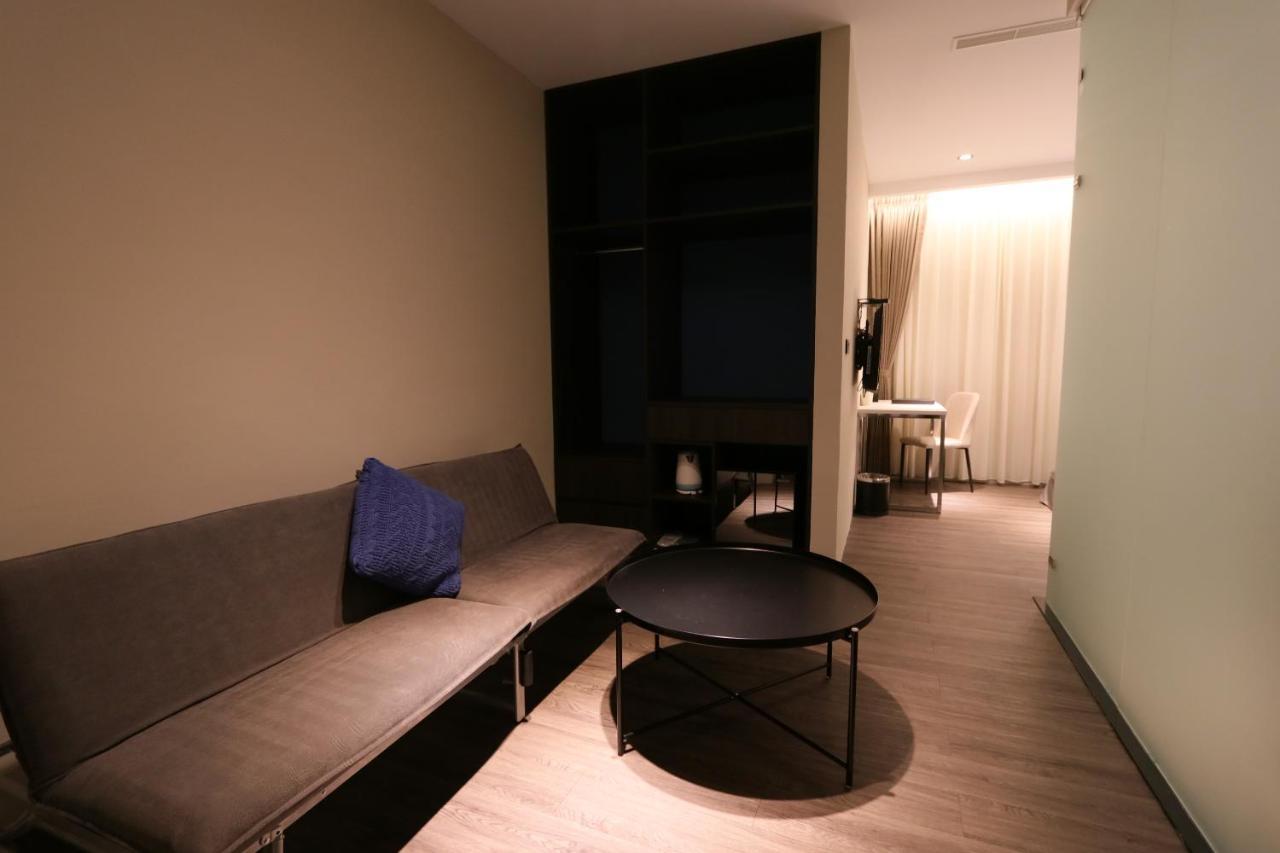 Hotel Hesper Hsr Тайчжун Номер фото