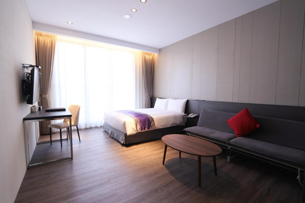Hotel Hesper Hsr Тайчжун Экстерьер фото