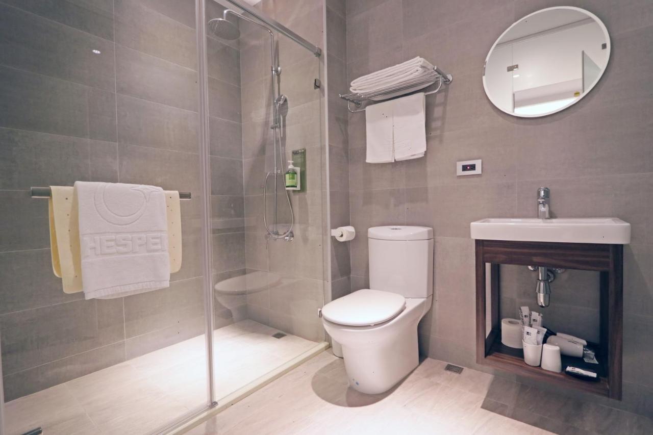 Hotel Hesper Hsr Тайчжун Экстерьер фото