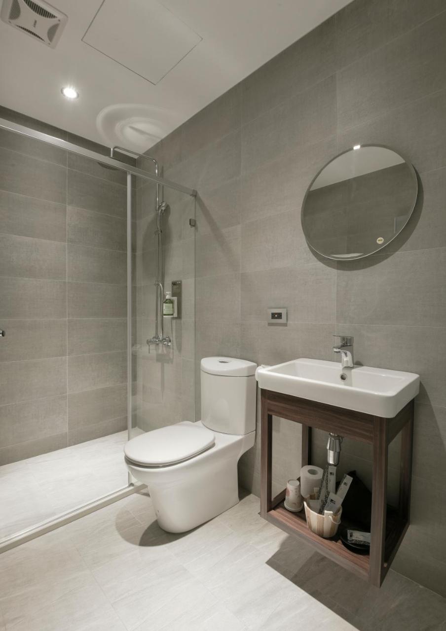 Hotel Hesper Hsr Тайчжун Экстерьер фото