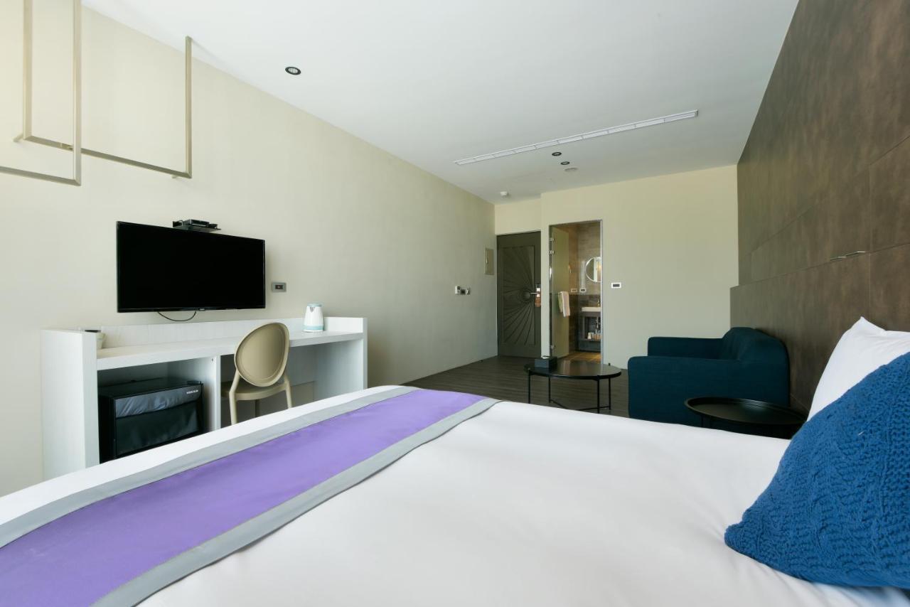 Hotel Hesper Hsr Тайчжун Экстерьер фото