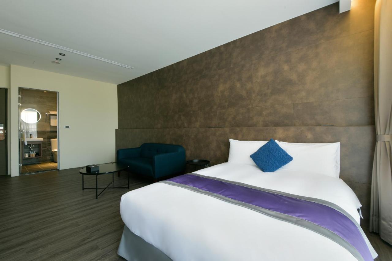 Hotel Hesper Hsr Тайчжун Экстерьер фото