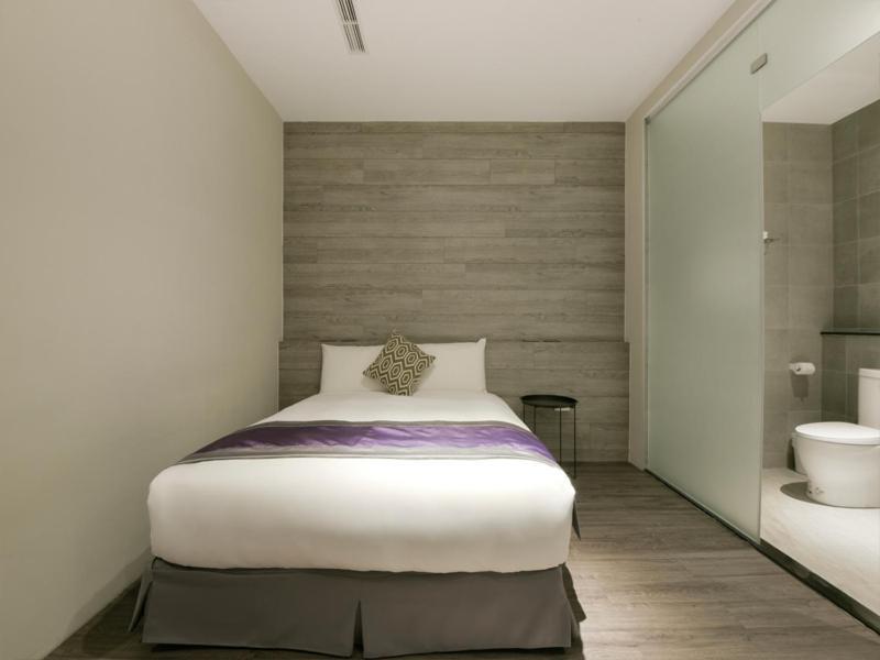Hotel Hesper Hsr Тайчжун Экстерьер фото